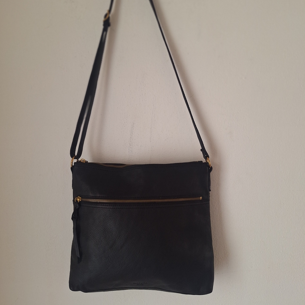 Margot New York Peeble Leather  Black Crossbody Bag In Great Cond